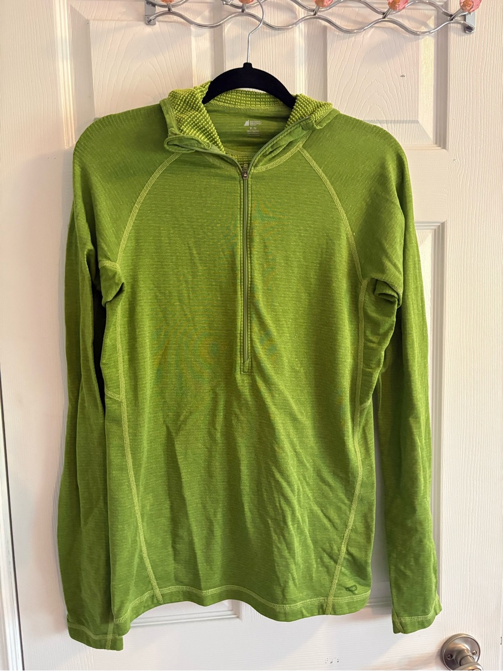 MEC Lightweight Lime Green Men’s Half-Zip Hoodie - Medium
